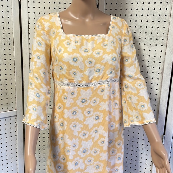 Free People - Picture 2 of 9